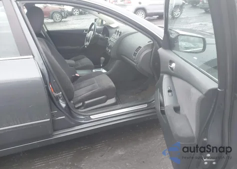 2009 Nissan Altima Hybrid z USA, uszkodzony, nr VIN 1N4CL21E49C179431